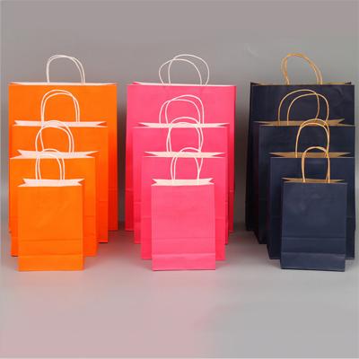 Индивидуальные красочные сумки вымирают бумаги с крутовыми ручками