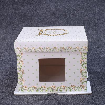 Индивидуальные ящики пирога на день рождения белого бумаги