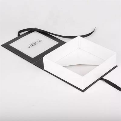 Роскошная белая картонная складная бумажная подарочная коробка с прозрачным окном
